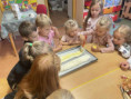 /album/fotogalerie-peceme-strudl/bf0682d5-dab0-472c-8160-b908cda15f7f-jpg1/
